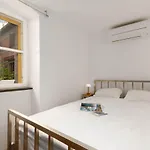 Casa Salomon - Loft 아파트 포레치