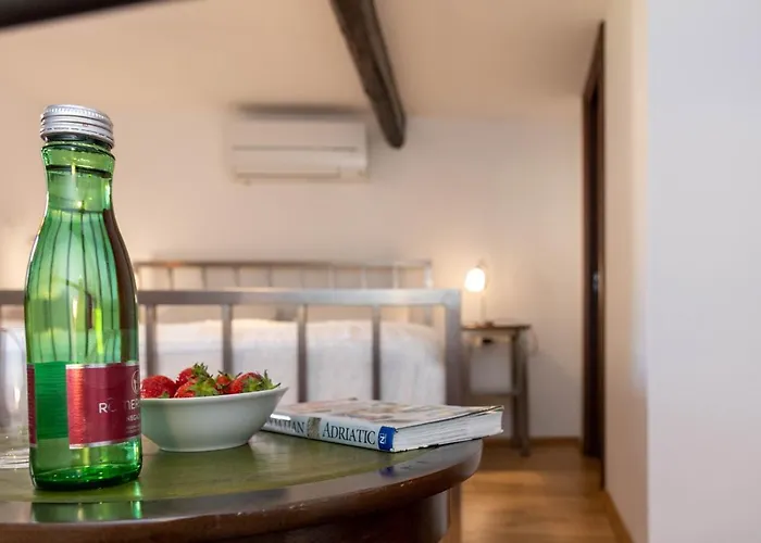 아파트 Casa Salomon - Loft 포레치